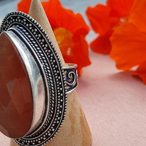 Sterling Silver Faceted Synthetic Carnelian Fancy Bollywood Bezel Set Ring - Picture 3 of 5